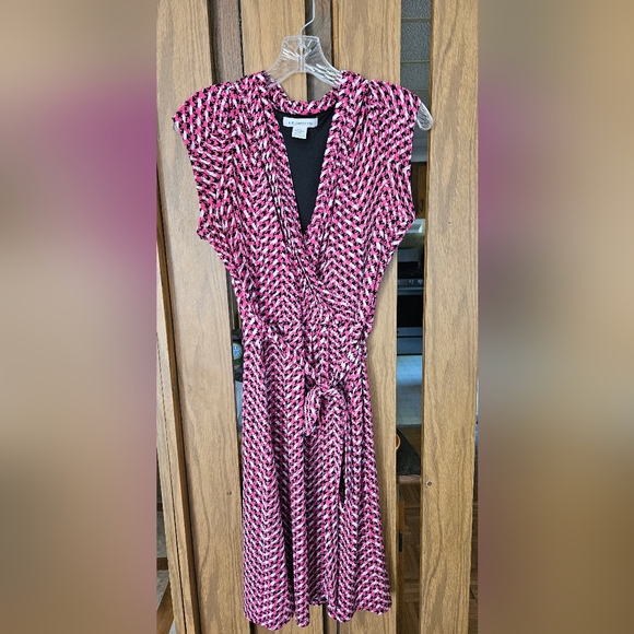 Liz Claiborne Sz L Pullover Cap Sleeve Belted Tie Front Dress - Picture 1 of 2